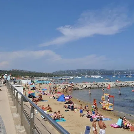 Magnifique Emplacement Pour Ce Joli F3 Cavalaire-sur-Mer Exterior photo